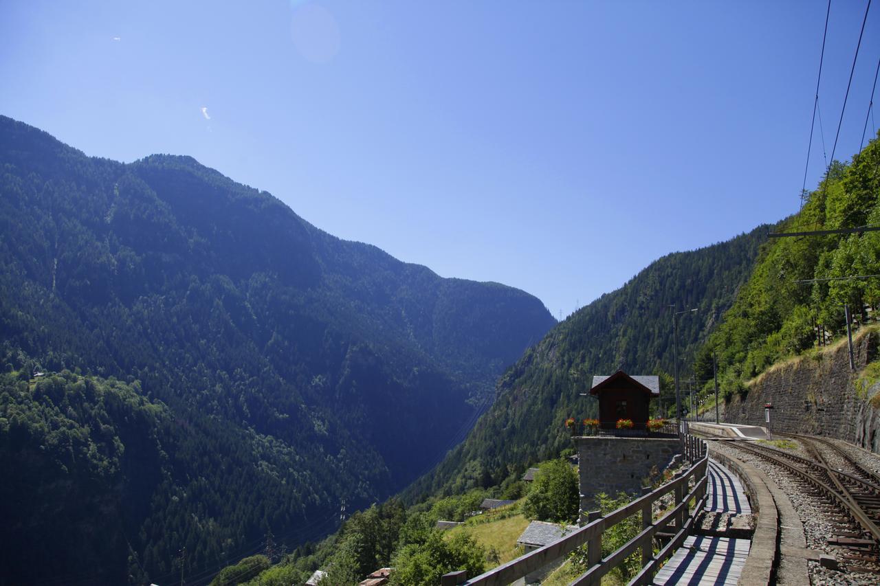 فيلا Le Tretienفي Lieu Secret Dans Les Alpes Suisses المظهر الخارجي الصورة